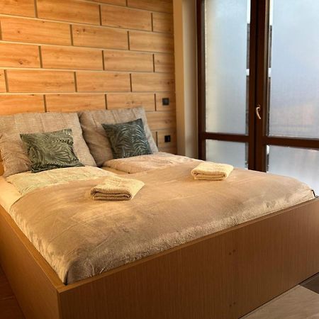 ノヴィ・タルクLoft Houseアパートメント エクステリア 写真
